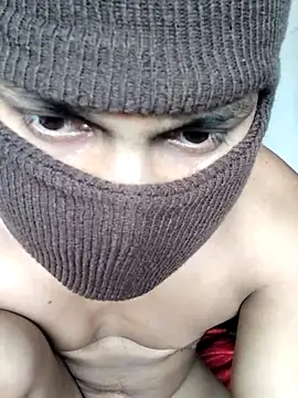 Snapshot of cute1gfbf chatting on 12-15-25, 06:39 cute1gfbf online show from 12-15-25, 06:39