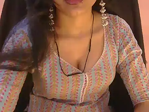 Cute Pihu01 online show from 04-04-26, 08:28