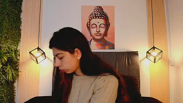 Cassie bloom online show from 12-19-25, 08:05