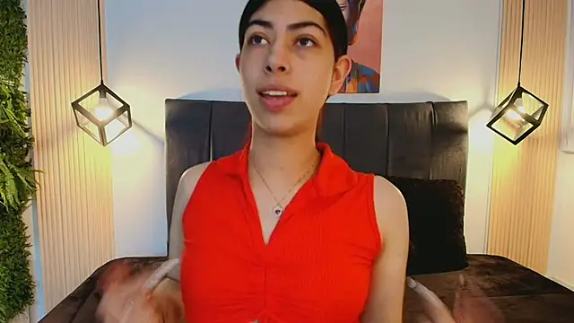 Cassie bloom online show from 12-22-25, 08:17