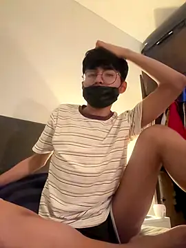 Snapshot of twinkperu18 chatting on 10-04-25, 03:04 twinkperu18 online show from 10-04-25, 03:04