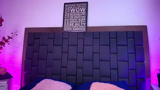 Snapshot of Lexi_Howard_ chatting on 09-21-25, 01:35 Lexi Howard  online show from 09-21-25, 01:35