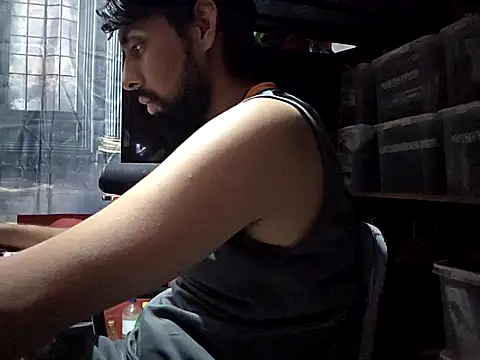 Mamasitaroja online show from 05-18-26, 02:07