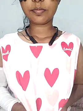 Snapshot of Ashugril_hot chatting on 03-15-25, 05:48 Ashugril hot online show from 03-15-25, 05:48