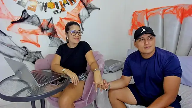 Couple fantasies69 online show from 10-24-25, 12:08