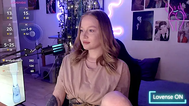 Snapshot of lissallor_ chatting on 02-25-25, 01:06 lissallor online show from 02-25-25, 01:06