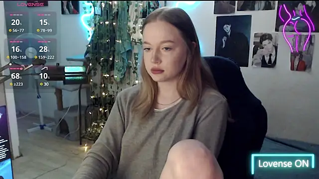Snapshot of lissallor_ chatting on 03-13-25, 03:00 lissallor online show from 03-13-25, 03:00