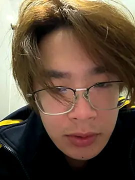 Snapshot of Anson0722 chatting on 11-14-25, 03:44 Anson0722 online show from 11-14-25, 03:44