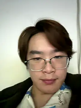 Snapshot of Anson0722 chatting on 11-15-25, 03:30 Anson0722 online show from 11-15-25, 03:30