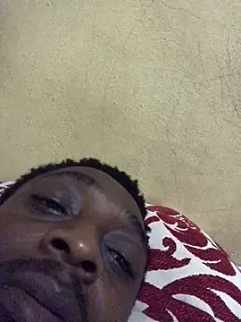 Snapshot of justyou2025 chatting on 02-24-25, 11:30 justyou2025 online show from 02-24-25, 11:30