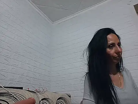 Snapshot of Ramona870 chatting on 05-16-26, 10:23 Ramona870 online show from 05-16-26, 10:23