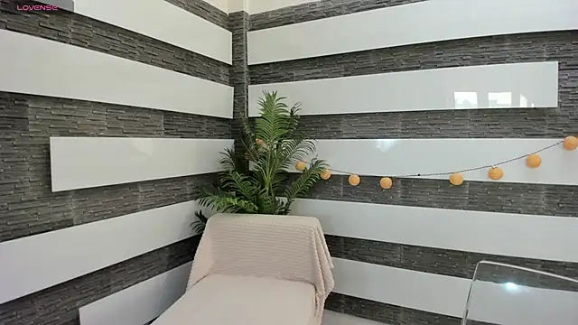 Snapshot of Kaya_Sins chatting on 03-07-25, 05:51 Kaya Sins online show from 03-07-25, 05:51