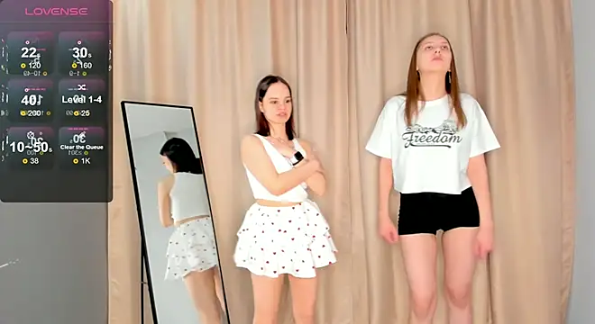 Snapshot of AislyEnderson chatting on 02-20-25, 06:13 AislyEnderson online show from 02-20-25, 06:13