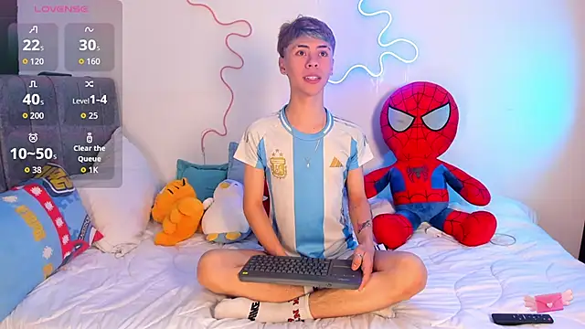 callum 77 online show from 09-24-25, 05:00