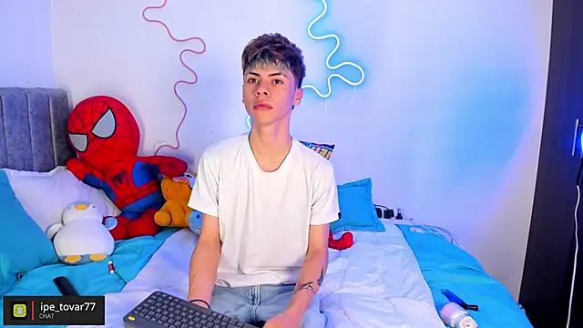 callum 77 online show from 10-11-25, 02:11