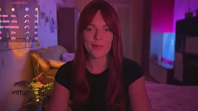 CherryRed Girl online show from 06-14-26, 10:12