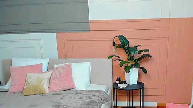  BunnyDollStella  online show from 03-12-25, 12:42