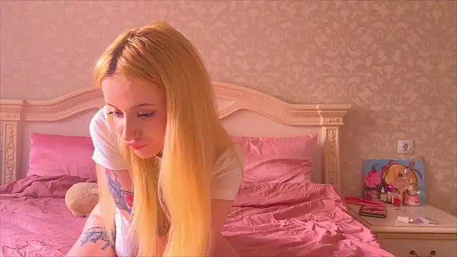  BunnyDollStella  online show from 09-24-25, 05:33