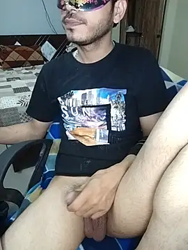 rahulkajuuu0909 online show from 03-26-26, 04:45