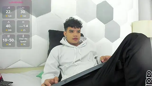 Axel Forte online show from 12-05-25, 01:09