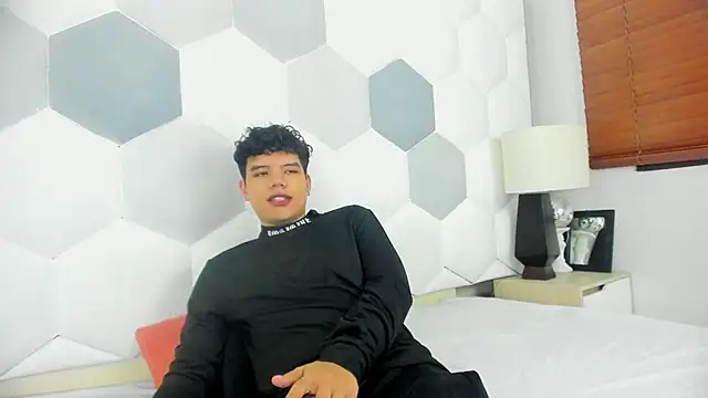 Axel Forte online show from 03-18-26, 01:47