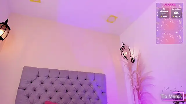 Maite Smith  online show from 03-06-26, 02:46