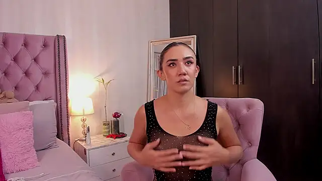 natashaleightt online show from 02-14-26, 01:57