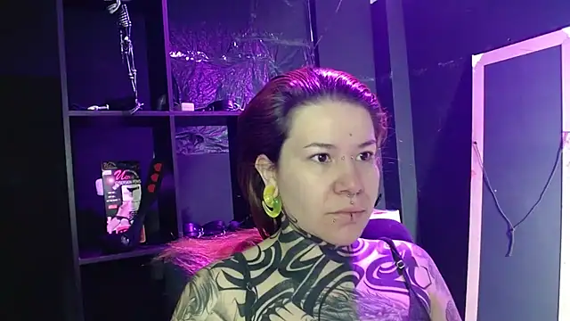 Pandora 9666 online show from 10-13-25, 01:44