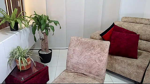 Snapshot of cod_dolll chatting on 11-22-25, 02:43 cod dolll online show from 11-22-25, 02:43