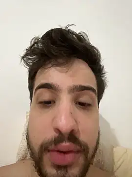 Snapshot of zJaulin chatting on 11-17-25, 11:05 zJaulin online show from 11-17-25, 11:05