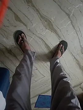 Snapshot of Delhi_BoyBigcock chatting on 11-11-25, 06:57 Delhi BoyBigcock online show from 11-11-25, 06:57