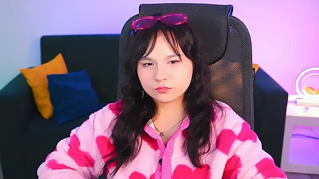 HanaWise online show from 02-24-25, 11:10