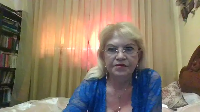 Snapshot of Heidi-Helga chatting on 03-17-25, 02:45 Heidi-Helga online show from 03-17-25, 02:45
