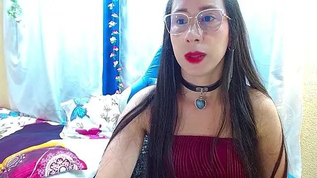 Snapshot of Gia_leinn chatting on 03-01-26, 03:14 Gia leinn online show from 03-01-26, 03:14