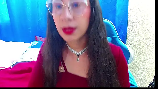 Snapshot of Gia_leinn chatting on 07-17-26, 03:18 Gia leinn online show from 07-17-26, 03:18
