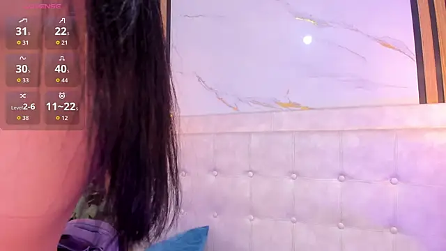 Snapshot of Madyson18 chatting on 06-09-26, 11:44 Madyson18 online show from 06-09-26, 11:44