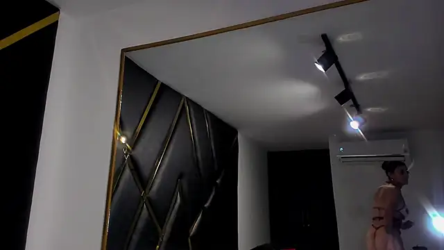 DanielaMedinaa online show from 03-16-25, 12:01