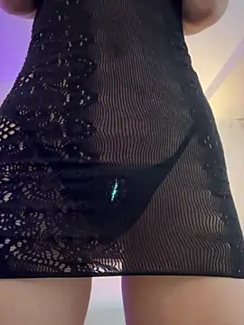 DanielaMedinaa online show from 04-12-26, 10:15