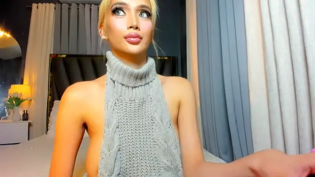 KylieSonique online show from 05-06-26, 01:47