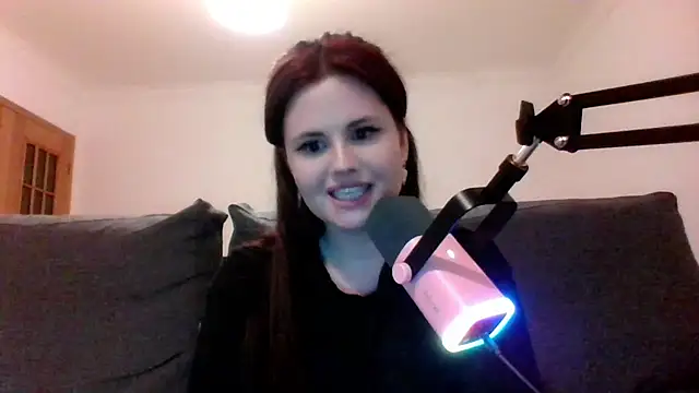 Della Ideal online show from 03-02-25, 07:12