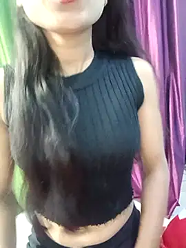 Snapshot of Reena600 chatting on 02-28-25, 03:04 Reena600 online show from 02-28-25, 03:04