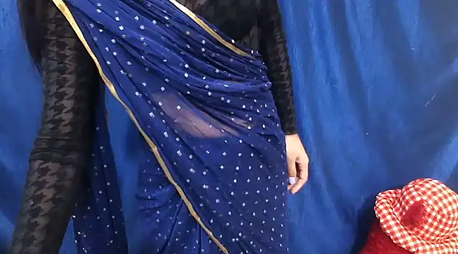 Snapshot of Reena600 chatting on 03-05-25, 07:17 Reena600 online show from 03-05-25, 07:17