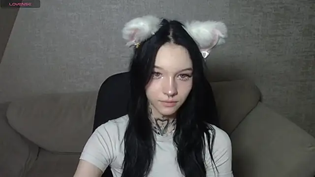 Snapshot of mefwhore chatting on 02-28-25, 06:41 mefwhore online show from 02-28-25, 06:41