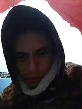 Snapshot of cachondo93 chatting on 03-12-25, 08:30 cachondo93 online show from 03-12-25, 08:30