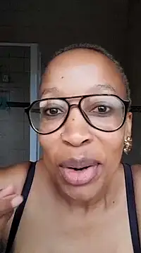 Snapshot of xyz089 chatting on 03-01-25, 03:49 xyz089 online show from 03-01-25, 03:49