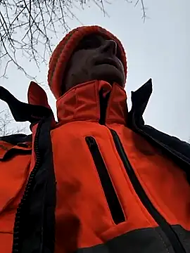 Snapshot of great_feeling chatting on 02-25-25, 06:03 great feeling online show from 02-25-25, 06:03