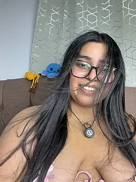 Snapshot of virginbrunette99 chatting on 06-24-26, 06:01 virginbrunette99 online show from 06-24-26, 06:01