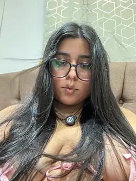 Snapshot of virginbrunette99 chatting on 07-12-26, 06:37 virginbrunette99 online show from 07-12-26, 06:37