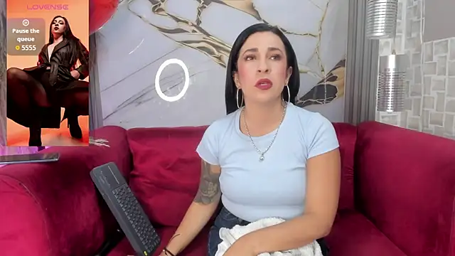 Bella williamss  online show from 02-17-26, 07:53