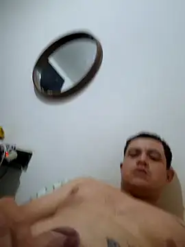 comcoroas online show from 12-21-25, 06:59